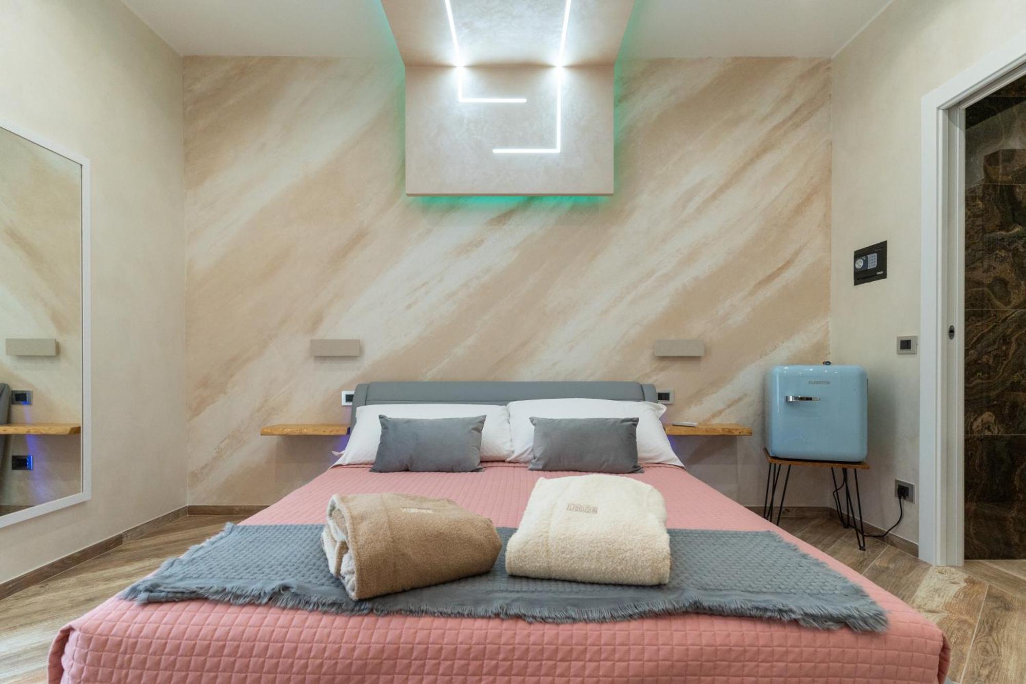 Suites Matteotti 57 ชิวิตาเวกเกีย ภายนอก รูปภาพ